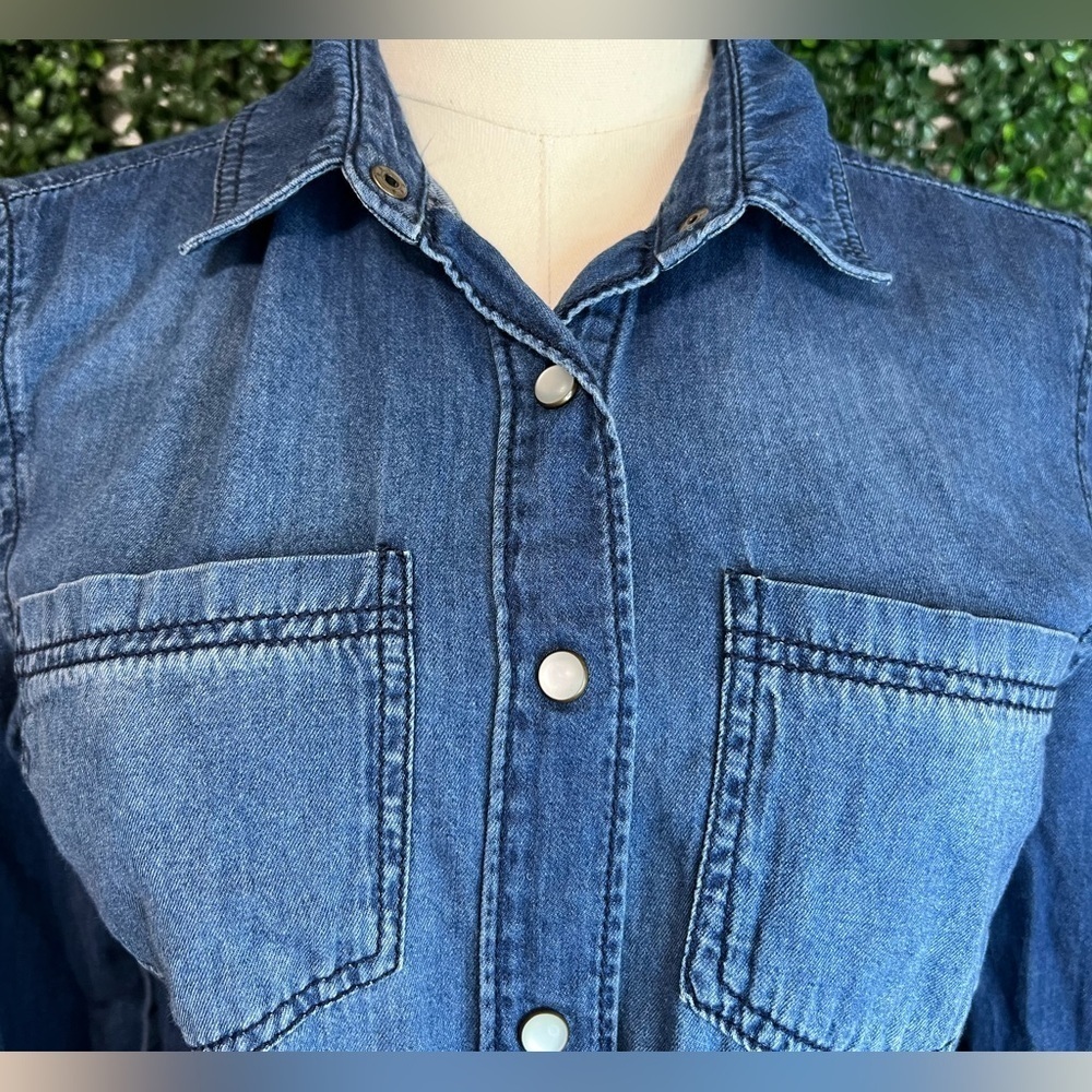 Mudd Jean acid wash lightweight button up long sleeved shirt size small - Picture 5 of 7